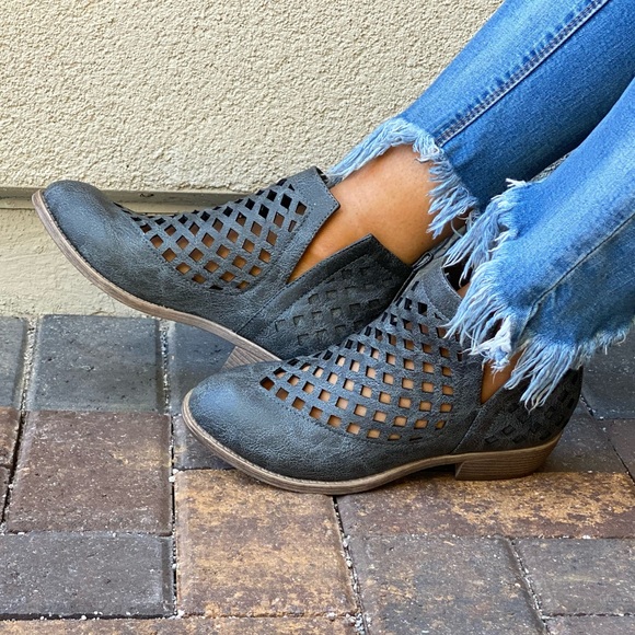 Charcoal V Split Perforated Caged Ankle Booties - Picture 5 of 15